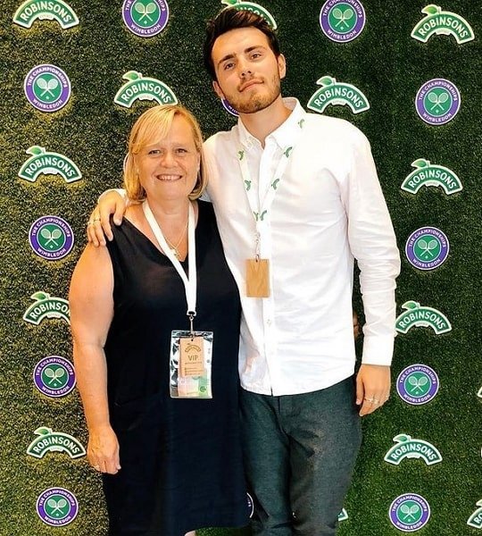 alfie deyes mother