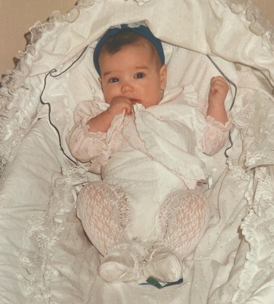 dua lipa childhood photo