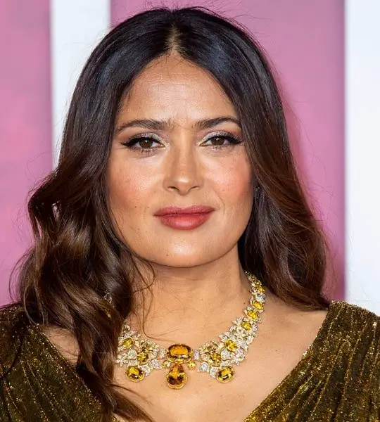 Salma Hayek Age, Net Worth, Husband, Daughter, Height 2024