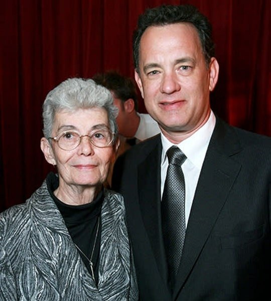 tom hanks mother