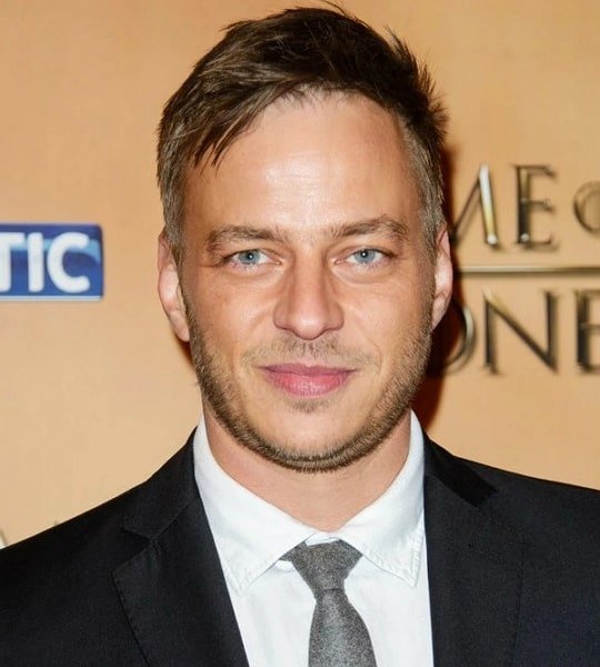 tom wlaschiha