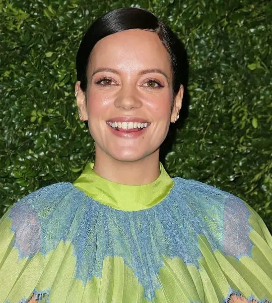 Lily Allen Wiki, Bio, Age, Net Worth, Husband, Career & More - Capital ...
