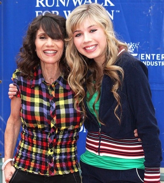 jennette mccurdy mother