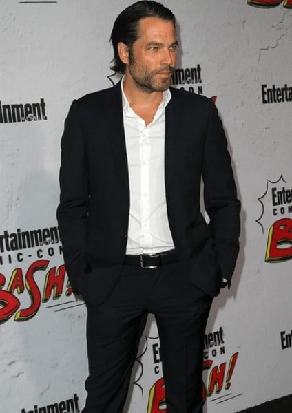 tim rozon